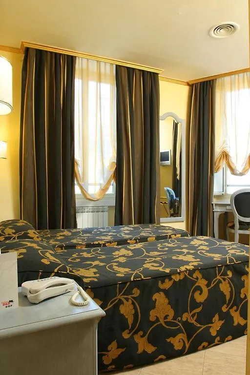 Hotel Fellini Ρώμη
