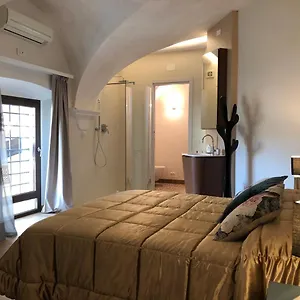 anfite-luxury-apartment-affresco-san-silvestro.hotelinveneto.com/